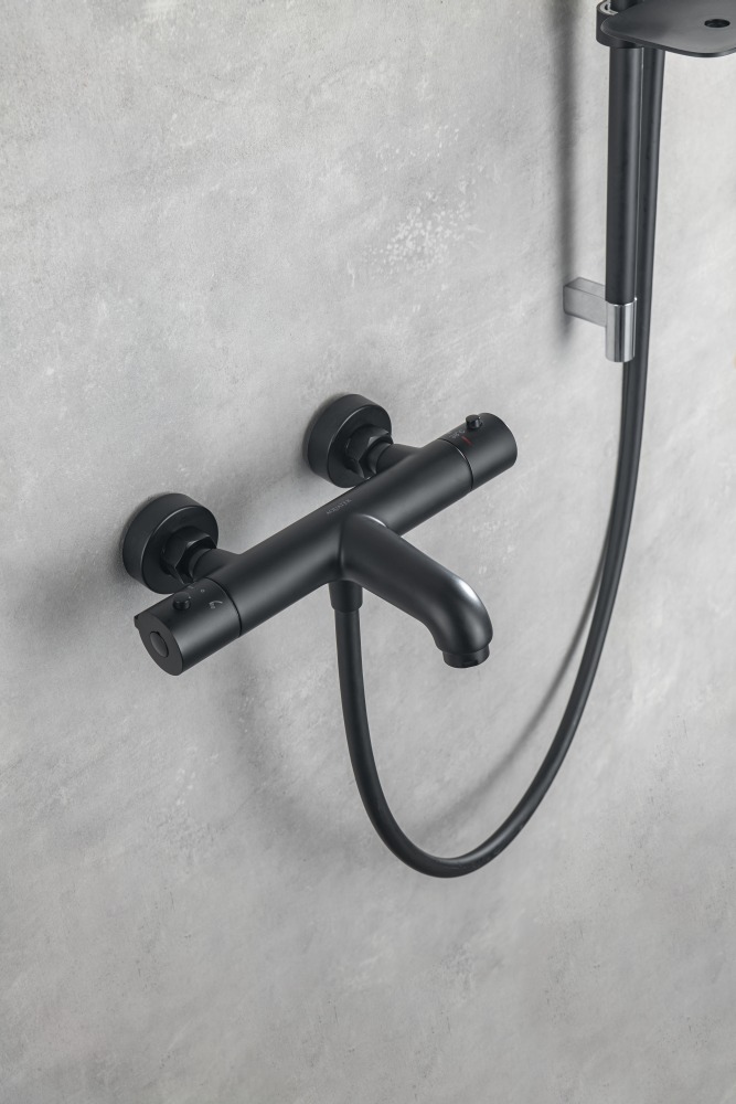 Смеситель для ванны термостатический Aquanet Vega матовый черный AQ1043MB