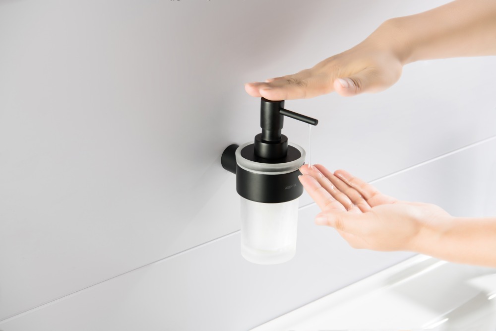 Дозатор для жидкого мыла Aquatek Лира матовый черный AQ4405MB