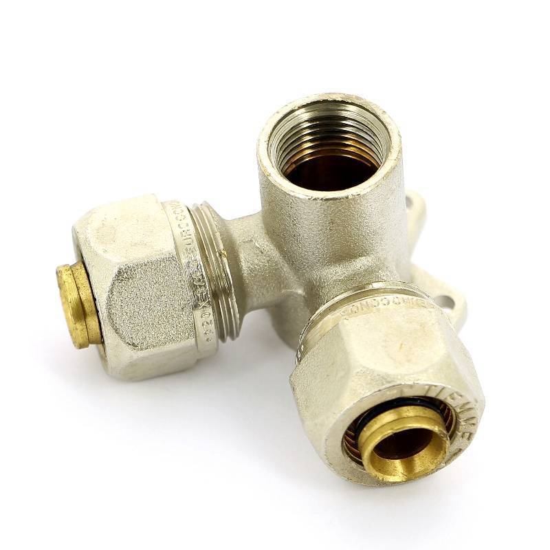 Водорозетка обжимная трехплоскостная Tiemme 20x1/2x20 никелированная 1600106