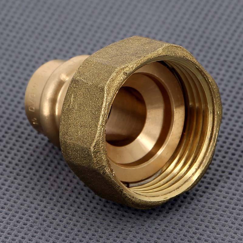 Муфта переходная пресс-В Viega Sanpress с накидной гайкой бронза 15х1 305000