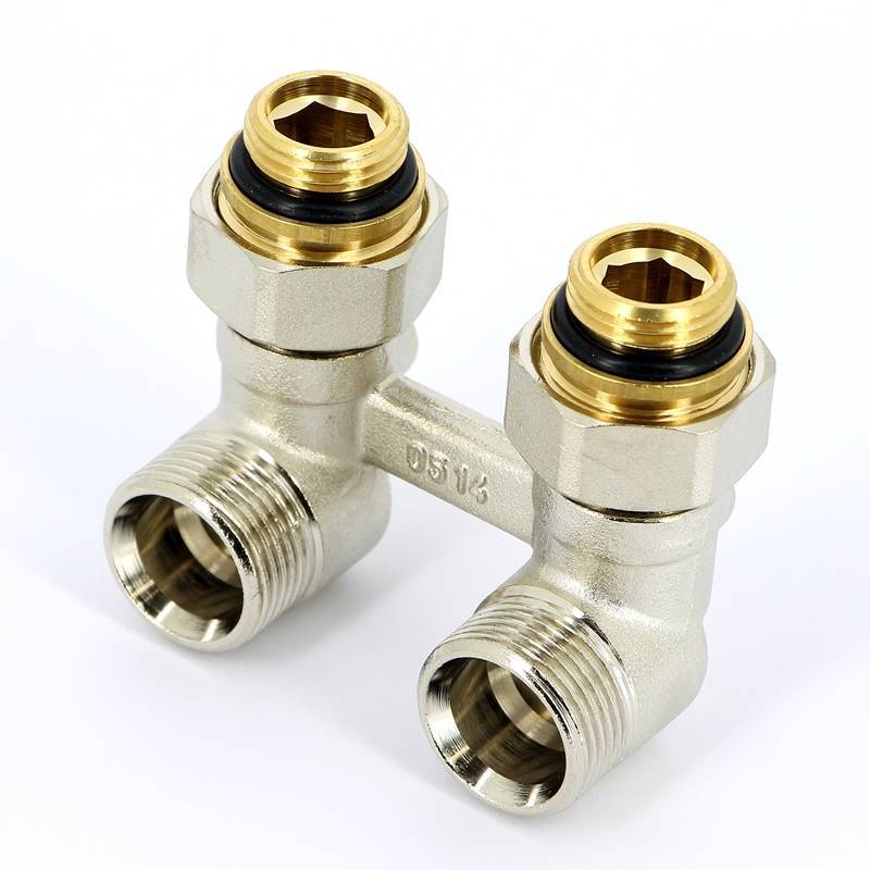 Узел нижнего подключения REHAU угловой с шаровыми кранами 1/2 x 3/4 EK 240737