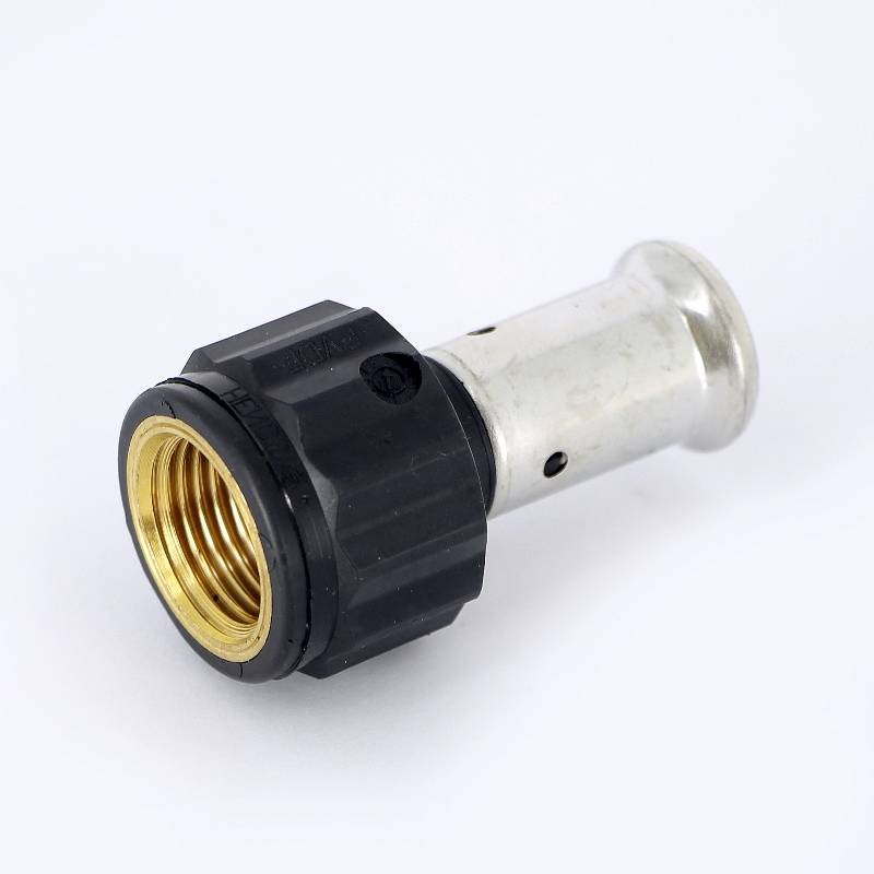 Муфта переходная пресс-В Henco PVDF 16х1/2 18PK-1604