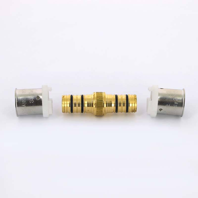 Муфта пресс Uni-Fitt 20 мм 700G7700