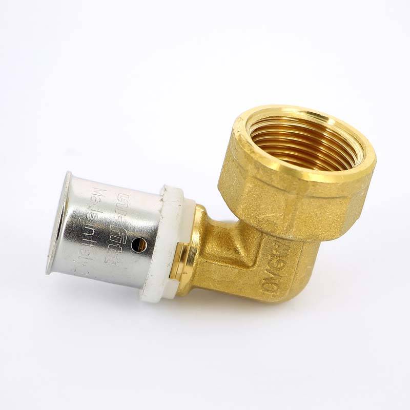 Угольник пресс-ВР Uni-Fitt 20х3/4 704G7300