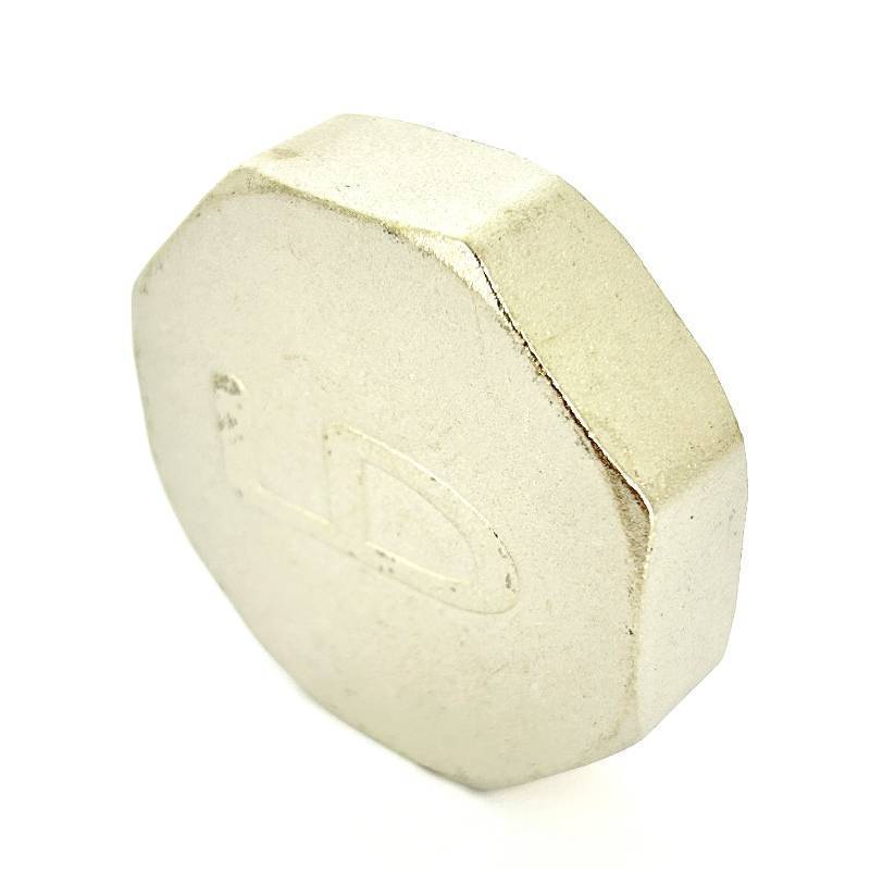 Заглушка латунная LD Pride 2 ВР никелированная 67.504.50