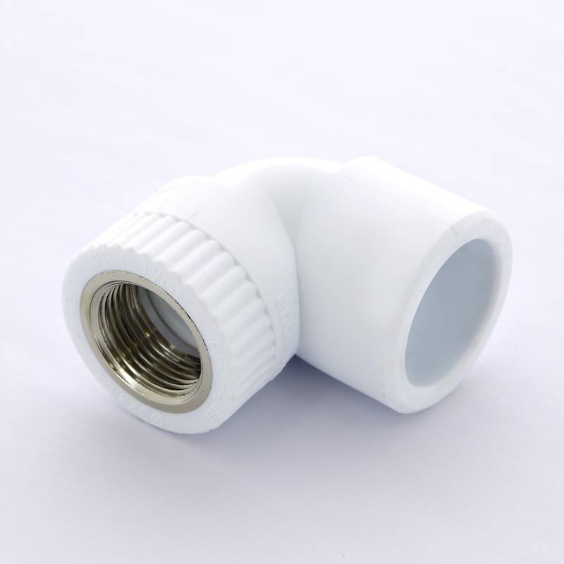 Угольник Pro Aqua 90° 32 мм x 3/4 с внутренней резьбой PA26016P