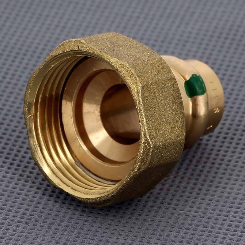 Муфта переходная пресс-В Viega Sanpress с накидной гайкой бронза 15х1 305000