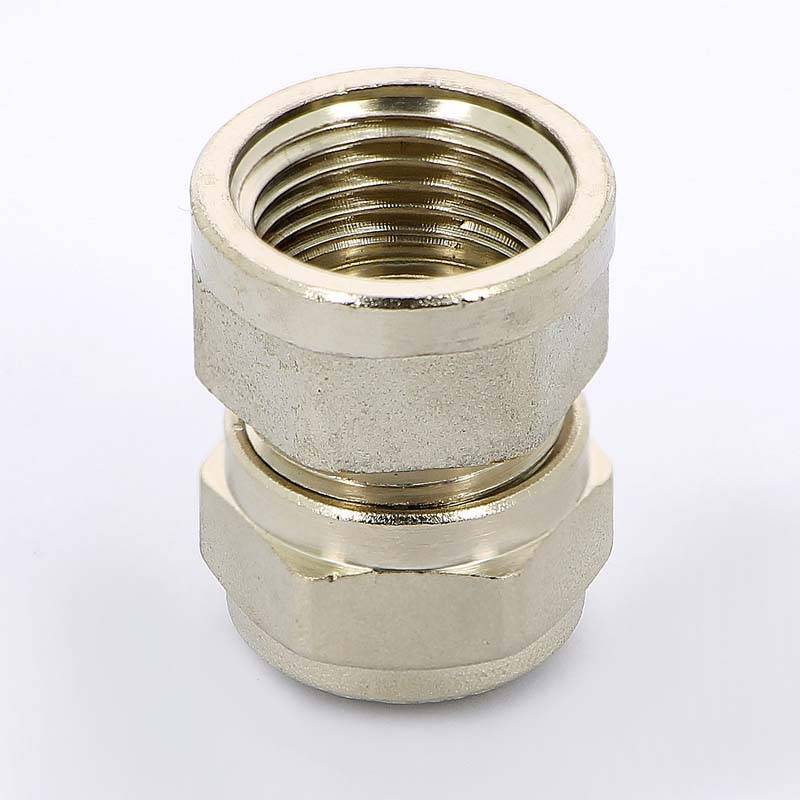 Муфта обжимная никелированная Uni-Fitt 16x1/2 ВР 661N6200