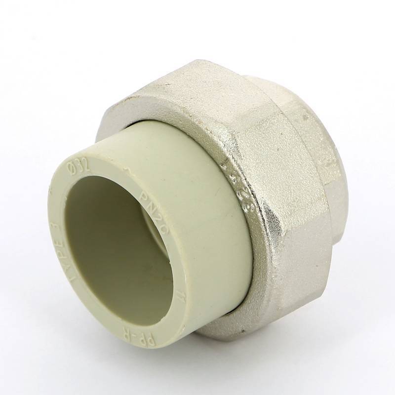 Муфта комбинированная FV-Plast с разъемным соединением ВР 32 мм х 1 236032
