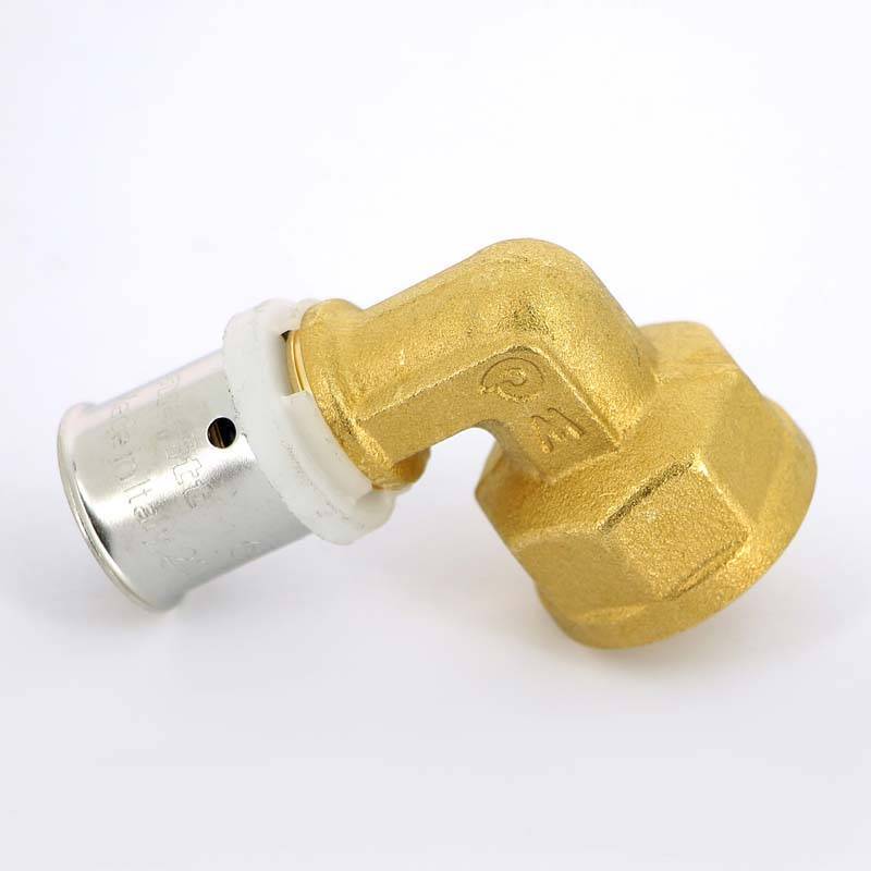 Угольник пресс-ВР Uni-Fitt 20х3/4 704G7300