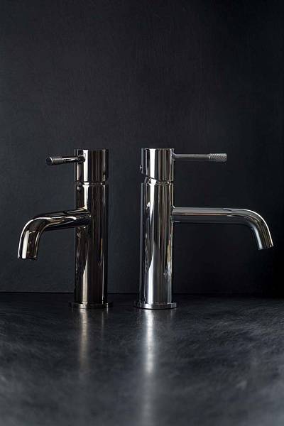 Смеситель для раковины Boheme Uno глянцевый антрацит 461-SGM