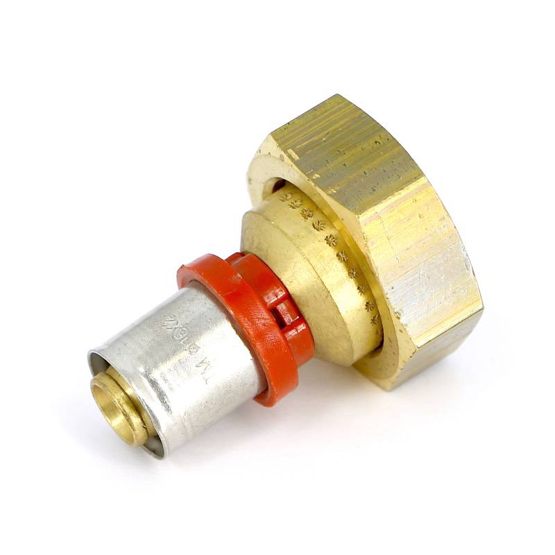 Муфта переходная пресс-В Tiemme с накидной гайкой 16х1 1650297