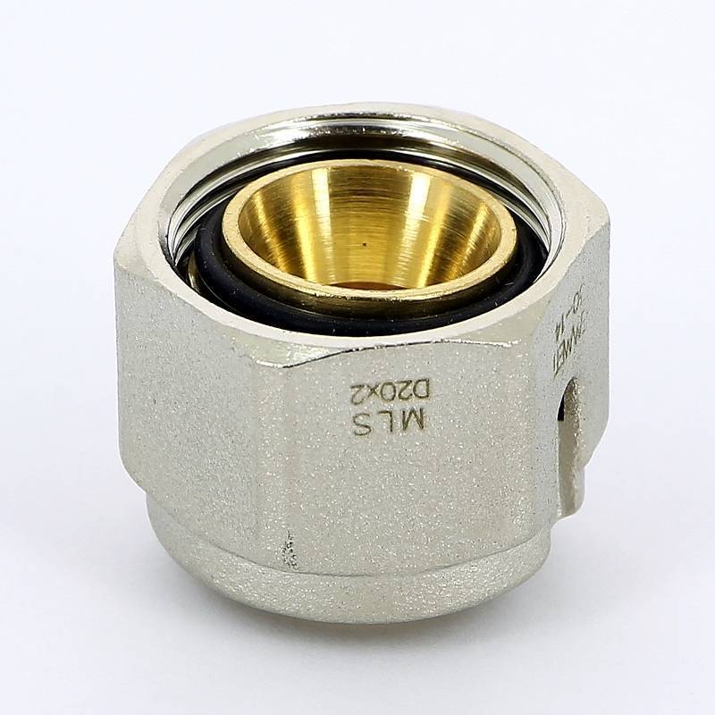 Соединитель для металлопластиковых труб обжимной Emmeti Monoblocco 20х2 мм M24x19 28100366