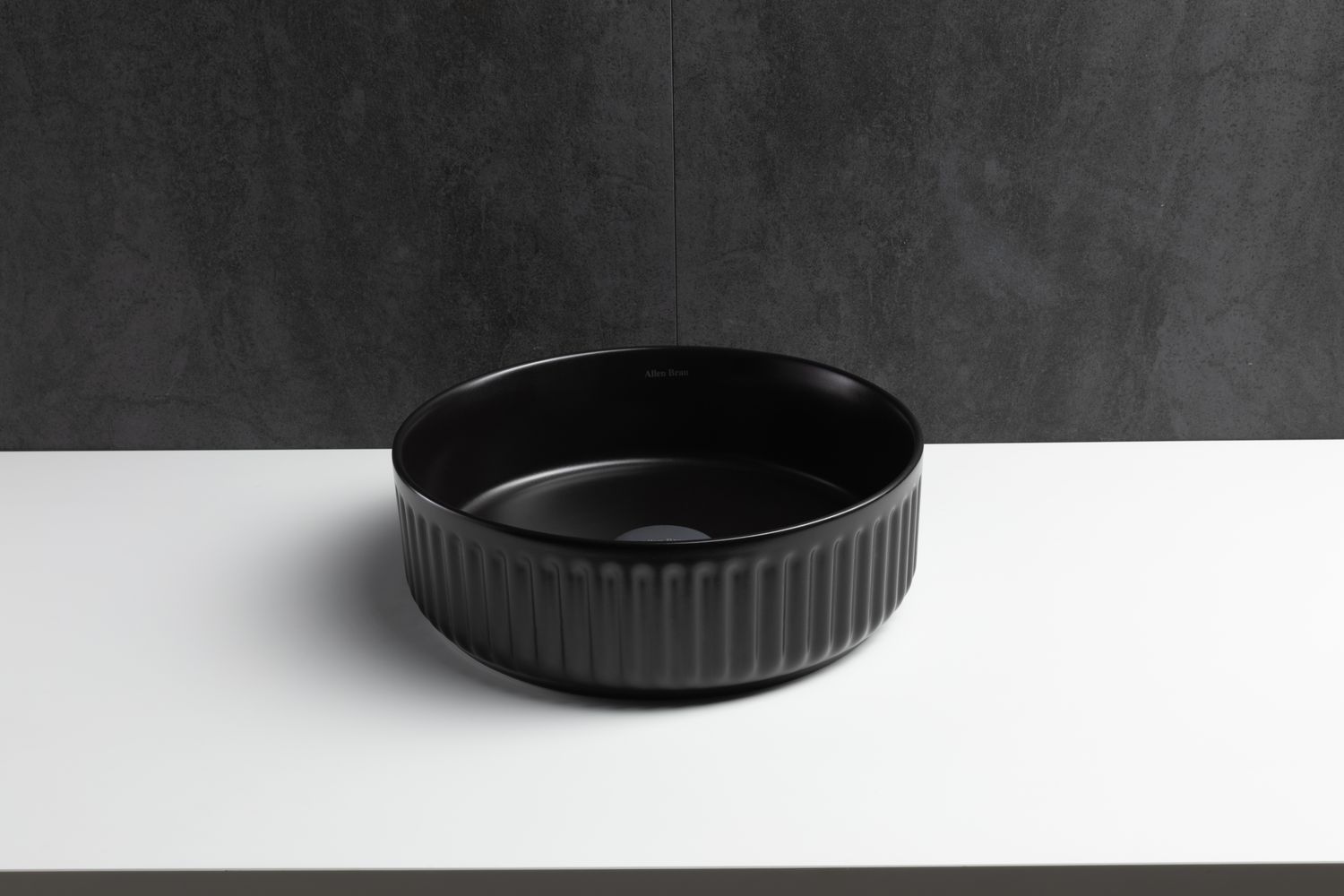 Раковина-чаша Allen Brau Fantasy 36х36х12 см черный 4.11032.31