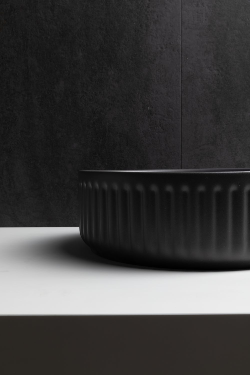 Раковина-чаша Allen Brau Fantasy 36х36х12 см антрацит 4.11032.AN