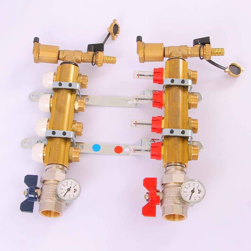 Коллекторная группа с термостатическими вентилями и расходомерами Tiemme 1x3/4 EK 4 выхода 3870005