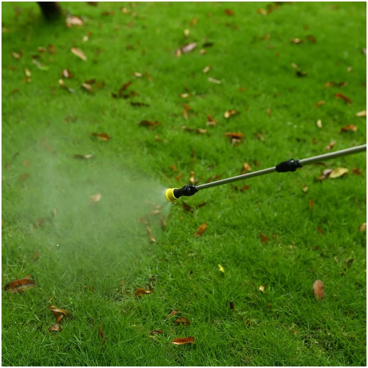 Опрыскиватель садовый аккумуляторный DEKO DKSP12 Li-ion 14 л 065-0933