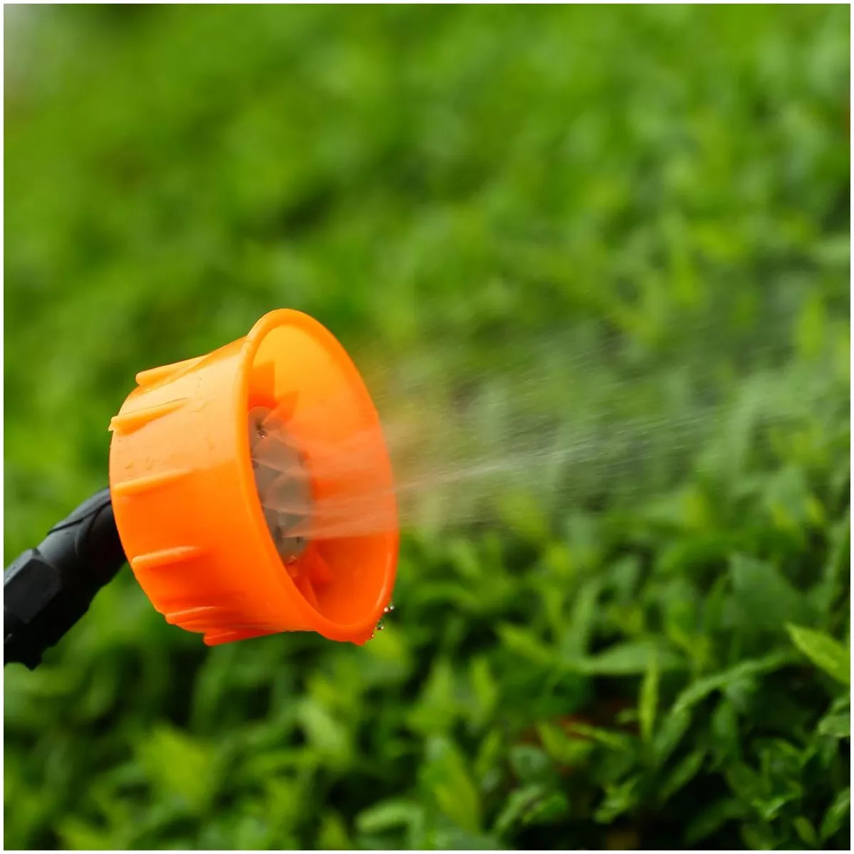 Опрыскиватель садовый аккумуляторный DEKO DKSP12 Li-ion 14 л 065-0933