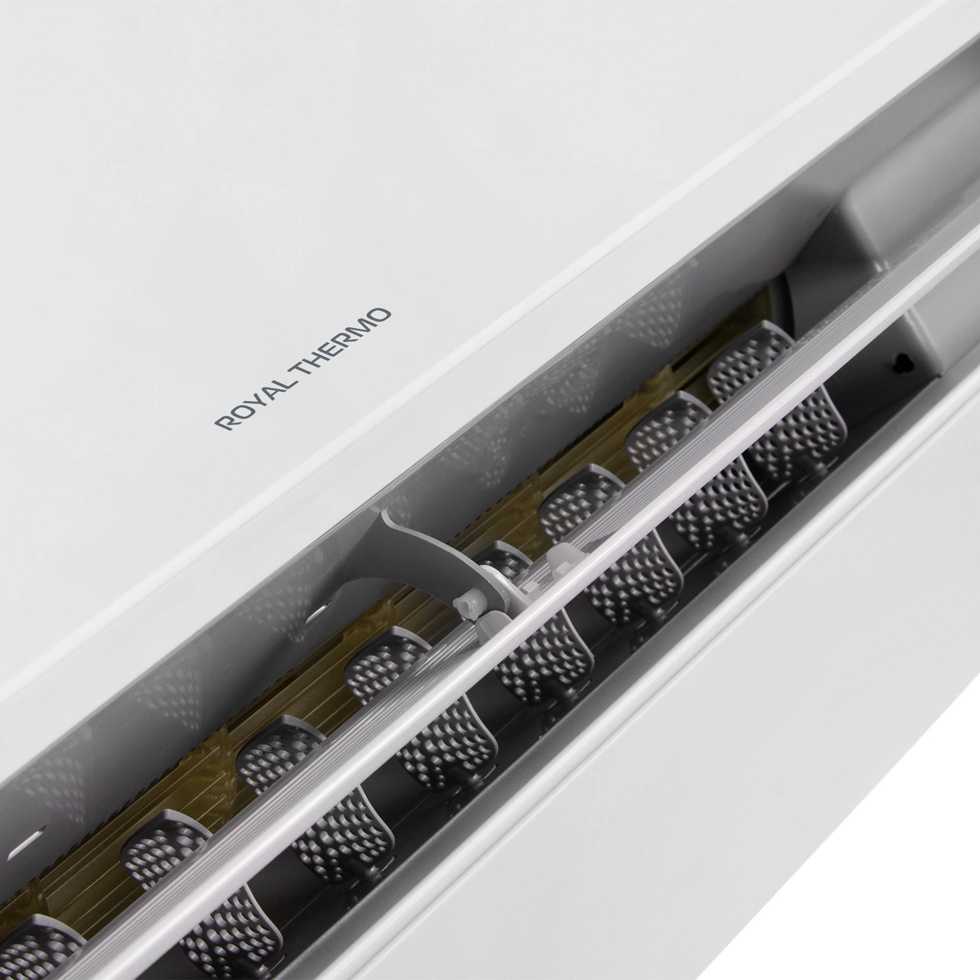 Сплит-система инверторная Royal Thermo Barocco DC RTBI-24HN8_V2/white комплект НС-1689545