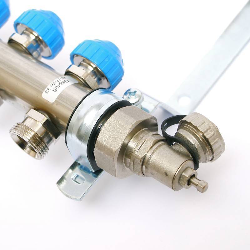 Коллекторная группа Uni-Fitt 1 x 3/4 6 выходов с расходомерами и термостатическими вентилями 455W4306