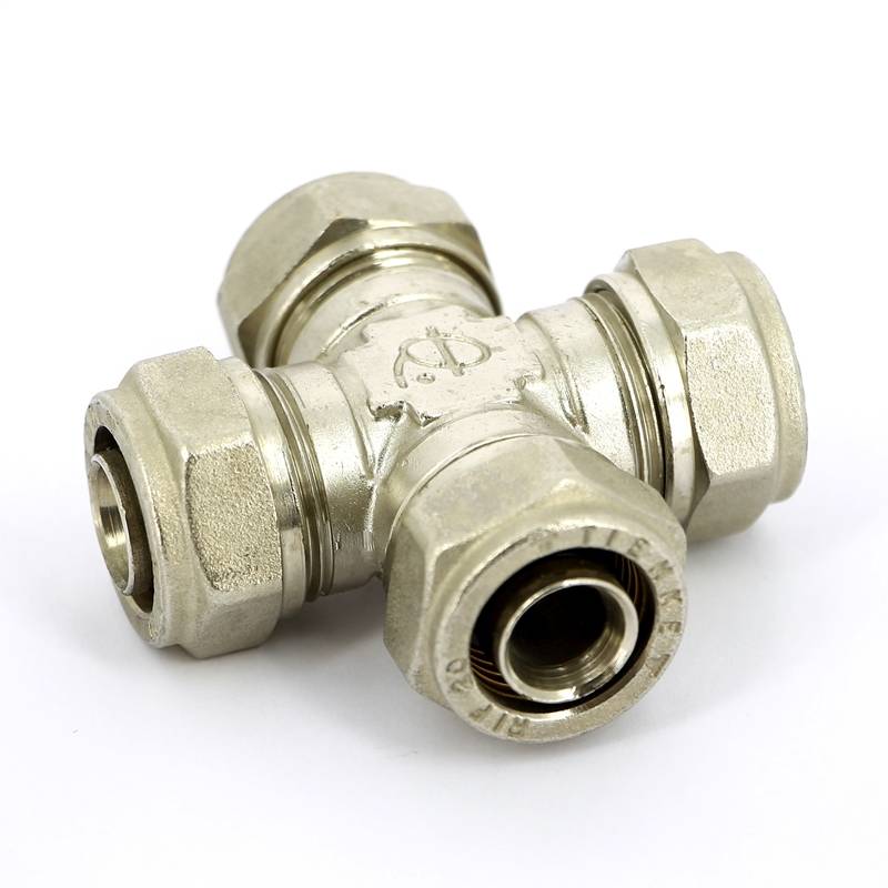 Крестовина обжимная никелированная Tiemme 20 мм 1600088