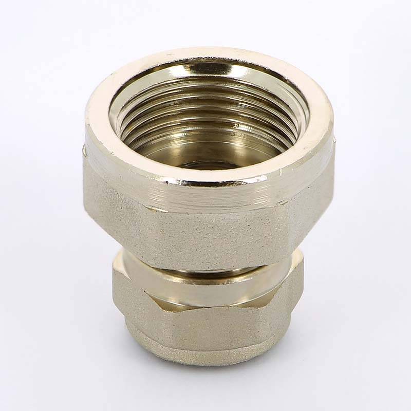 Муфта обжимная никелированная Uni-Fitt 16x3/4 ВР 661N6300