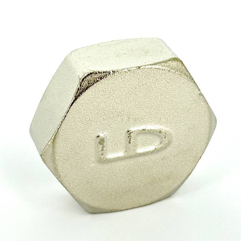 Заглушка латунная LD Pride 1 ВР никелированная 67.504.25