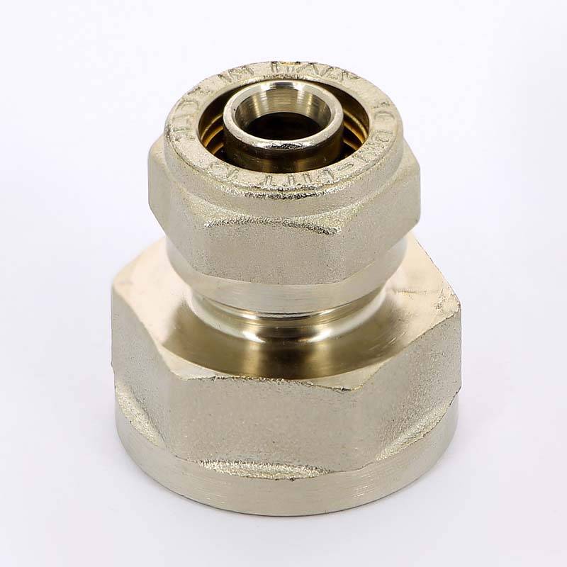 Муфта обжимная никелированная Uni-Fitt 16x3/4 ВР 661N6300