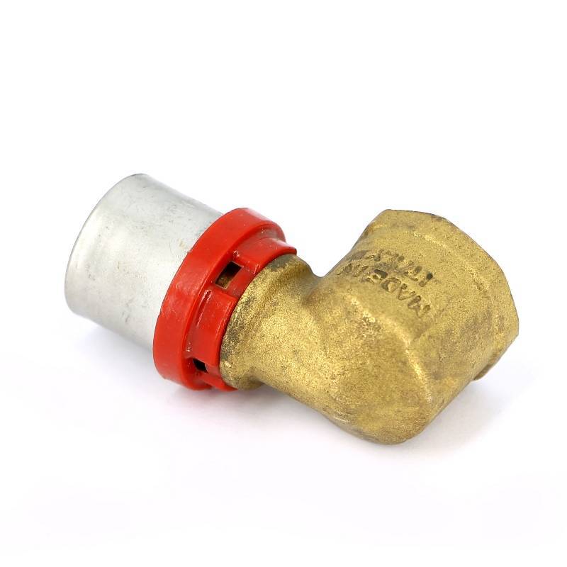 Угольник пресс-В Tiemme COMPACT 20x1/2 1660007