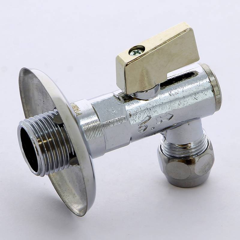 Кран шаровой угловой Itap 906 1/2x10 мм с фильтром и розеткой 906 1/2