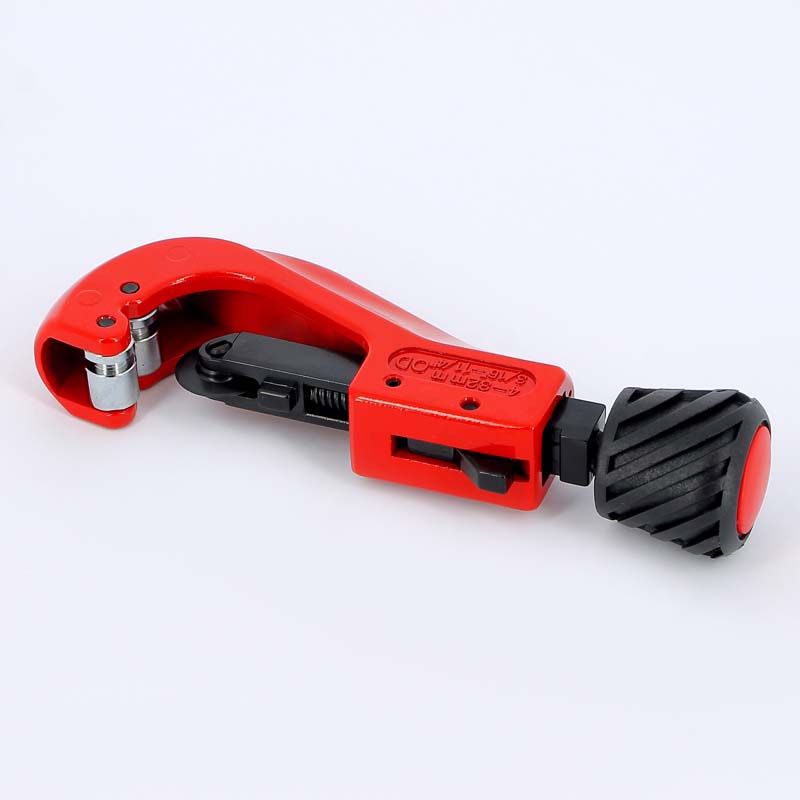 Резак для труб 32 с фаскоснимателем