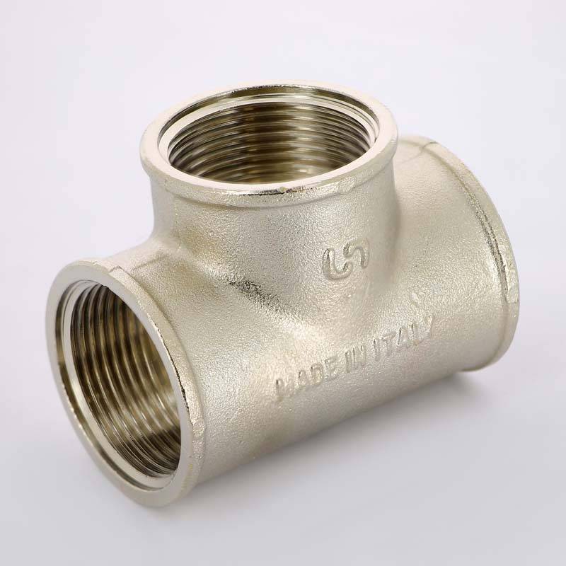 Тройник никелированный Uni-Fitt 1 1/4 ВР-ВР-ВР 615N5550