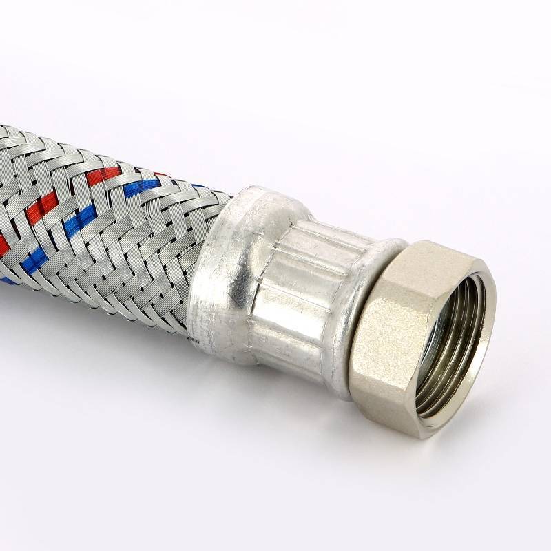 Подводка для воды антивибрационная F.I.V. 1 Г-Ш 30 см 06083030