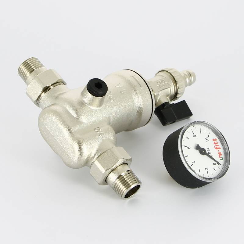 Фильтр промывной Uni-Fitt ВН 1/2 x 3/4 с редукционным соединением и манометром 100 мкм никелированный 217B2310