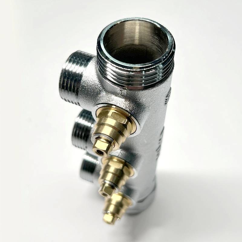 Коллектор регулирующий FAR 3 выхода 1 x 3/4 HP-BP Евроконус 45 мм 414C4330