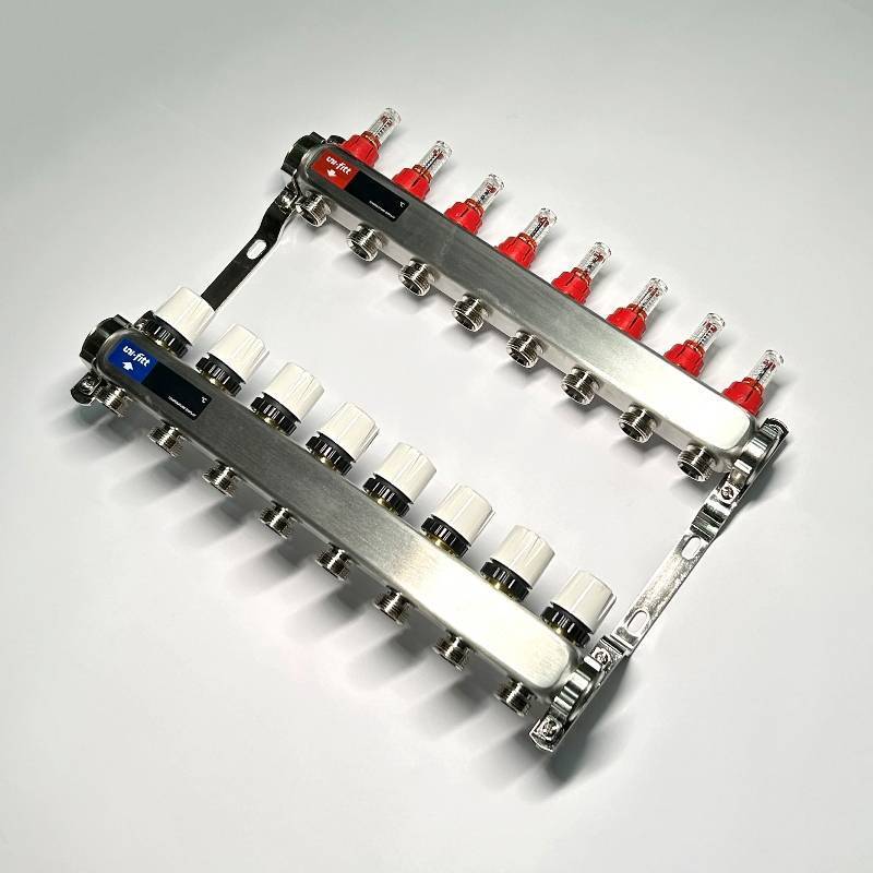 Коллекторная группа WATTS HKV 1 x 8 выходов 3/4 EK с расходомерами из нержавеющей стали 450W4308