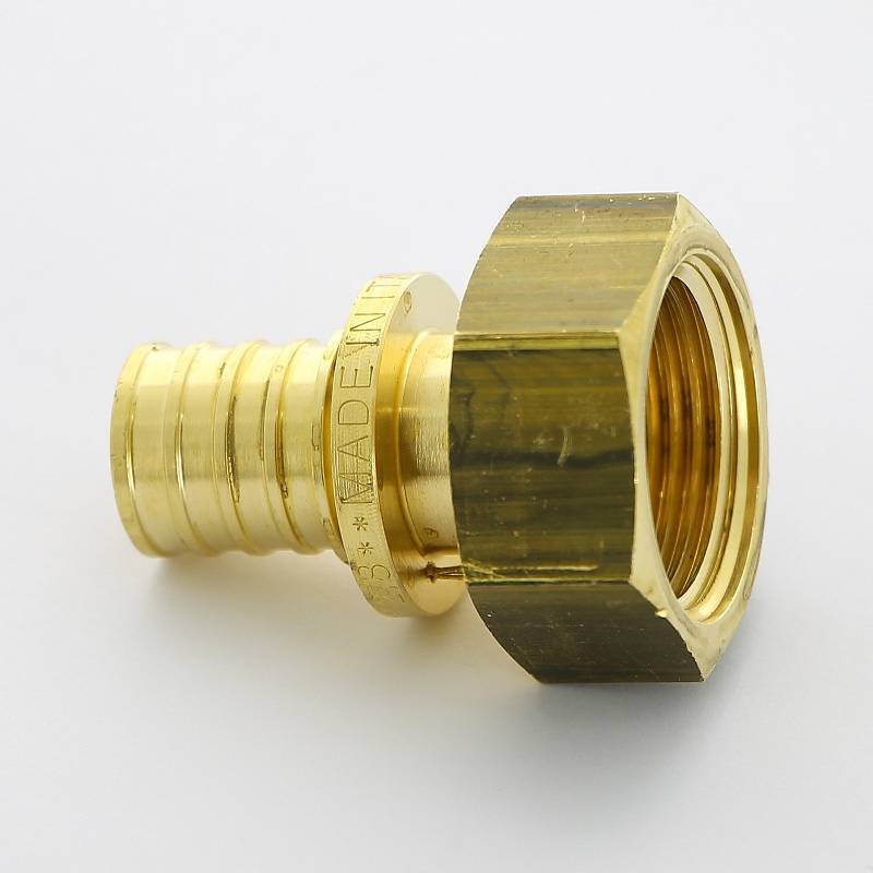 Муфта аксиальная Uni-Fitt 20x3/4 ВР 741G7300