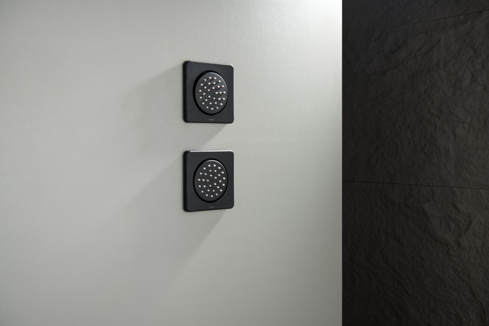 Форсунка боковая Aquanet 130x130 мм матовый черный AQ2099MB