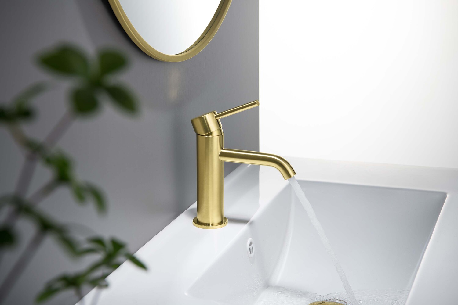 Смеситель для раковины Aquanet Европа AQ1310BG без донного клапана шлифованное золото AQ1310BG