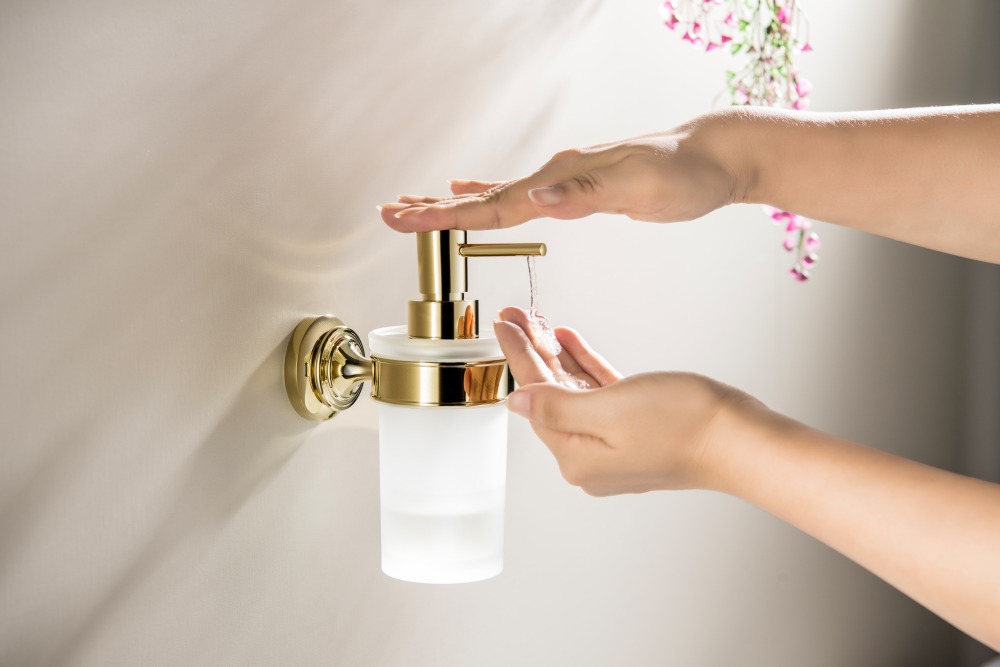 Дозатор для жидкого мыла Aquatek Классик полированное золото AQ4505PG