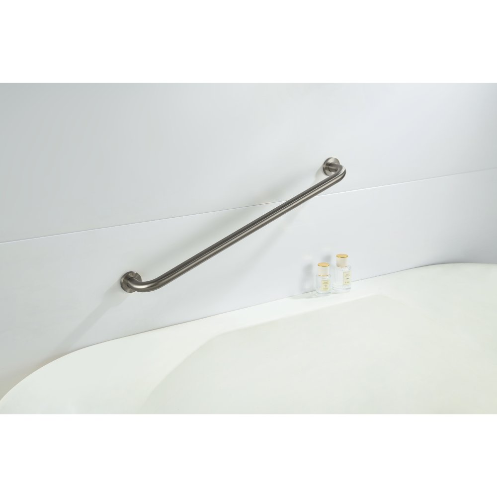 Поручень Aquatek 650 мм оружейная сталь шлифованный черный хром AQ4996BGM