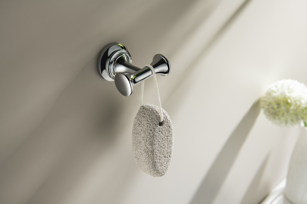 Крючок для ванной двойной Aquatek Классик AQ4502CR