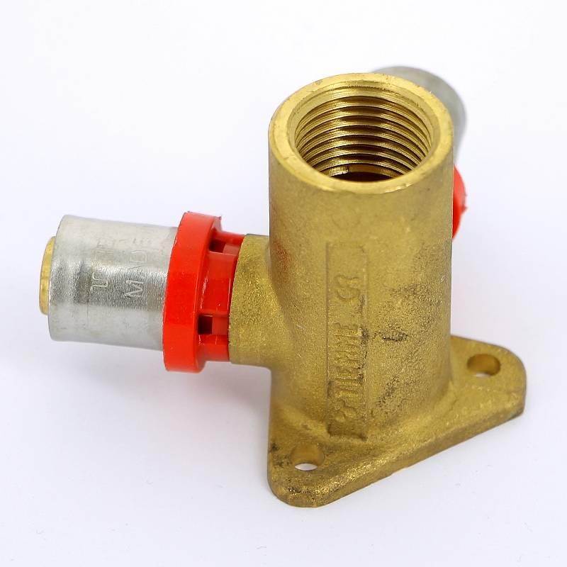 Водорозетка пресс-В проходная Tiemme 16x1/2x16 1650111