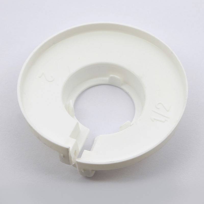 Розетка пластиковая Emmeti d22 01220122