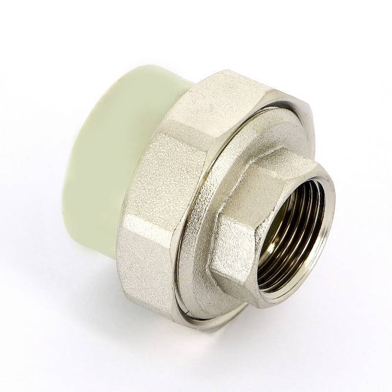 Муфта комбинированная FV-Plast с разъемным соединением ВР 32 мм х 3/4 236132