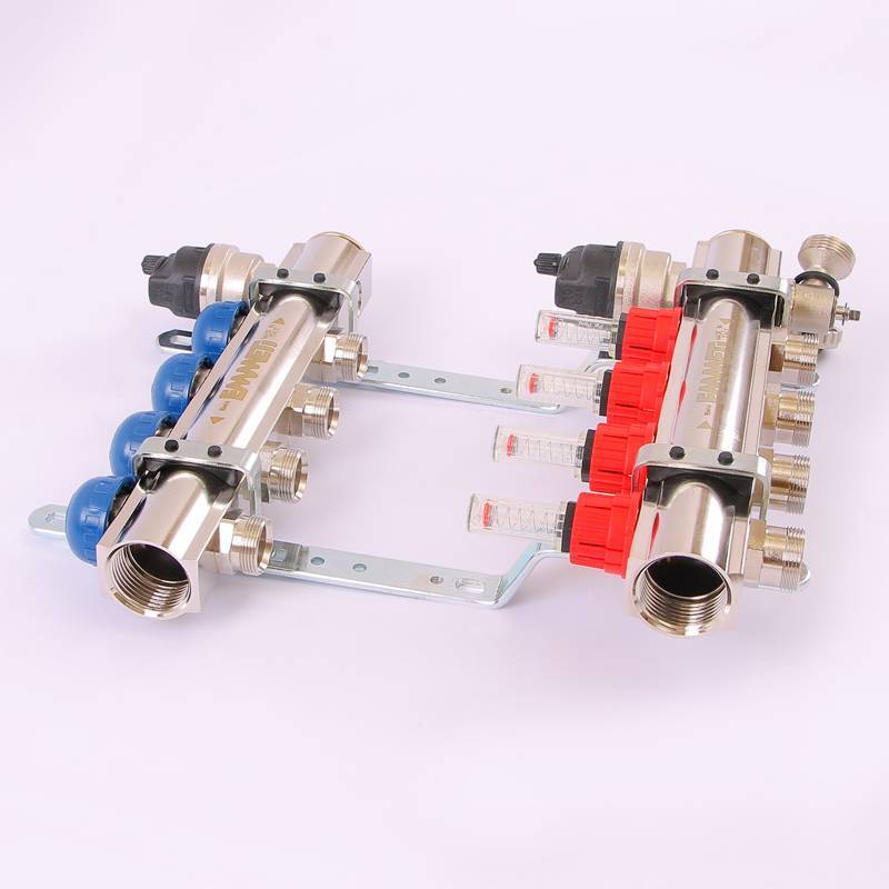 Коллекторная группа Emmeti TOPWAY с расходомерами 1 x M24x19 4 выхода 01298184