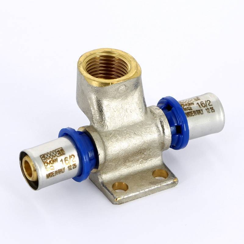 Водорозетка пресс-В проходная EMMETI Gerpex 16х1/2х16 28101620