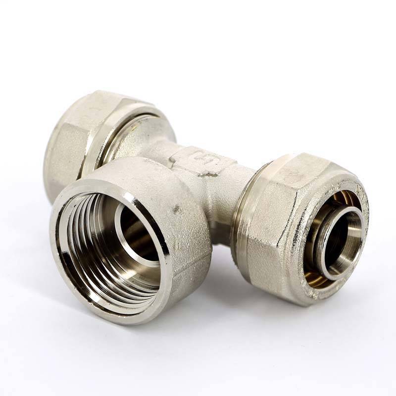 Тройник обжимной Uni-Fitt никелированный 26х3/4х26 ВР 667N8380