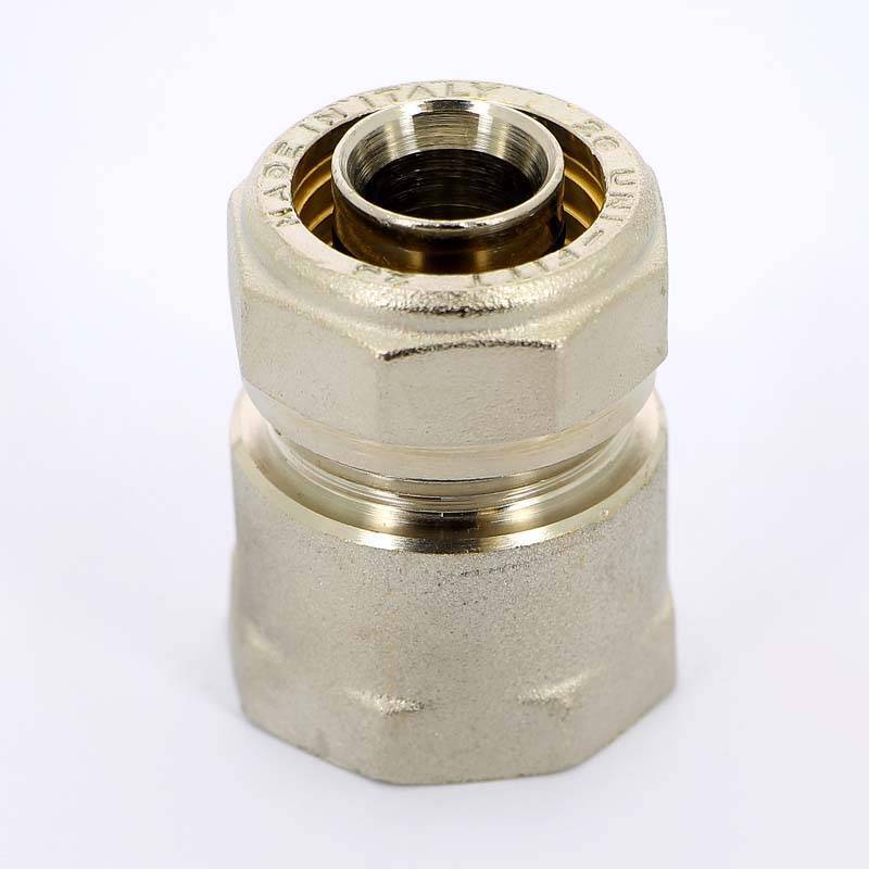 Муфта обжимная никелированная Uni-Fitt 26x1 ВР 661N8400