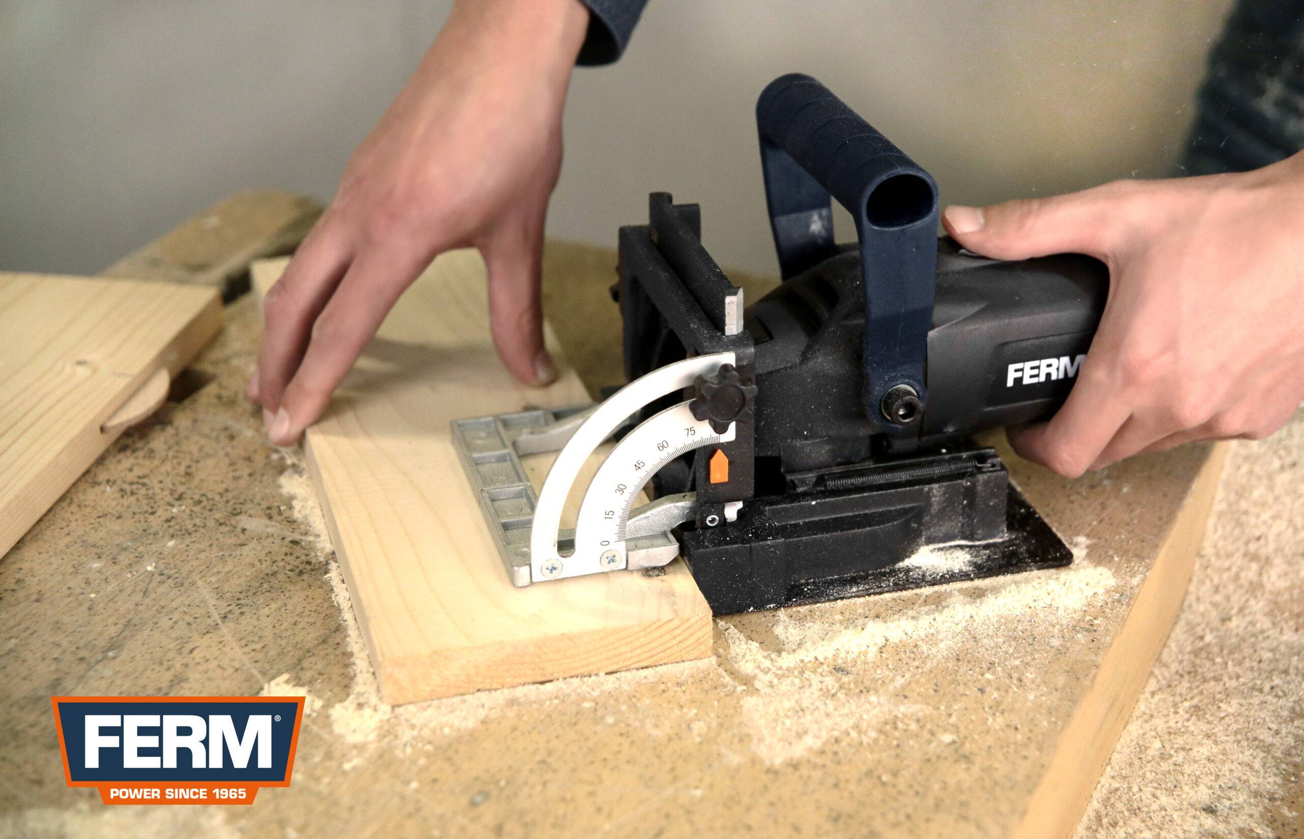 Фрезер ламельный FERM BJM 900 Вт BJM
